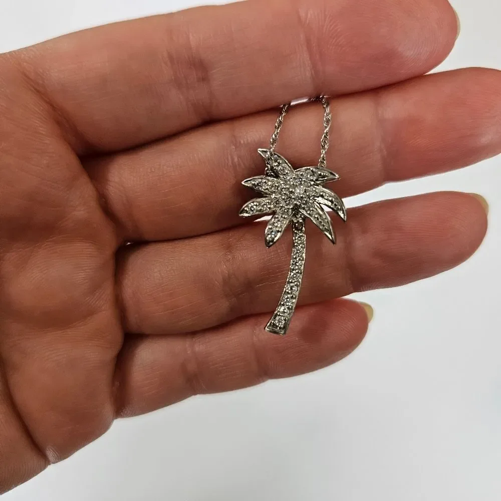 Fine Arts Silver FAS 925 Sterling Silver Simulated Diamond Palm Tree Necklace